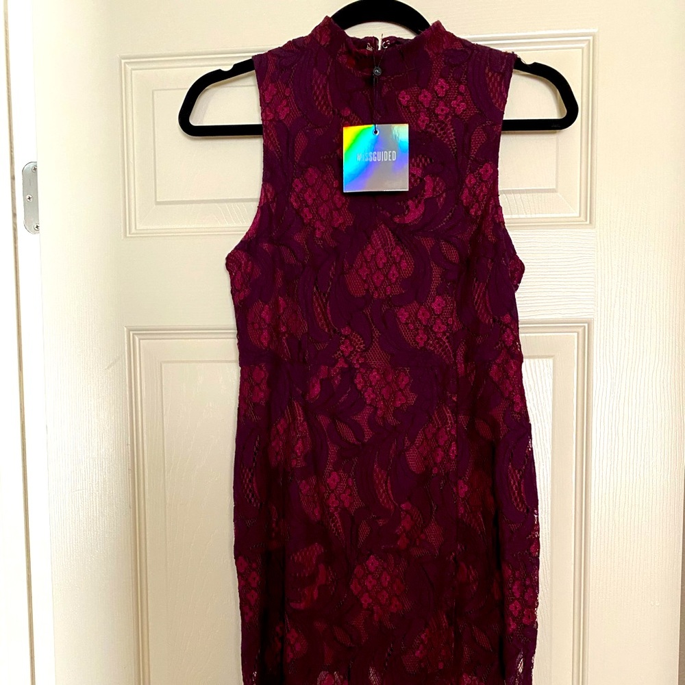 Lace burgundy midi dress
